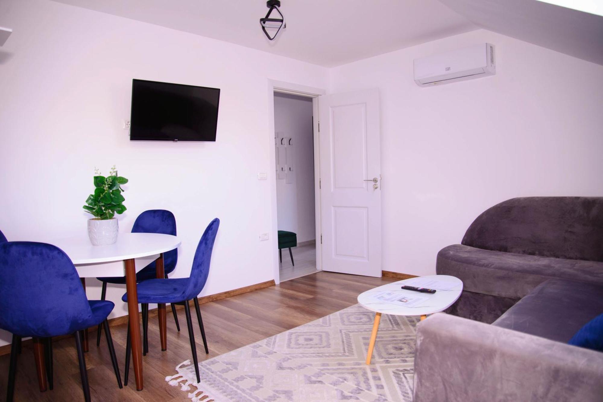 Lisia Residence #2 П'ятра-Нямц Екстер'єр фото